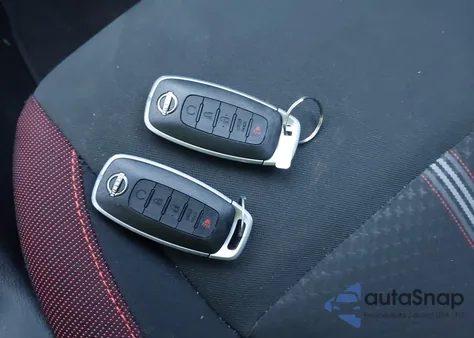 2024 Nissan Versa 1.6 Sr z USA, uszkodzony, nr VIN 3N1CN8FV0RL923954